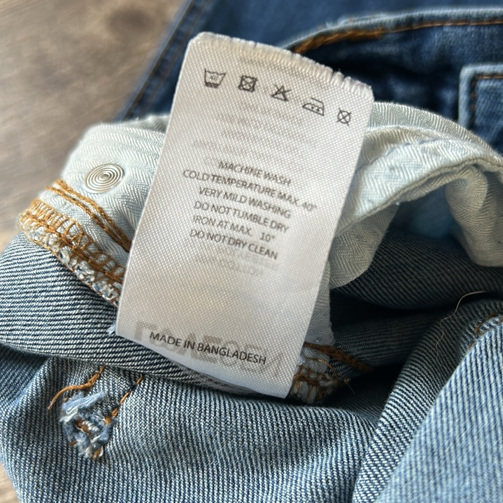 LoveGen Cargo Jeans Juniors Women’s Size 3/27 - Picture 10 of 11